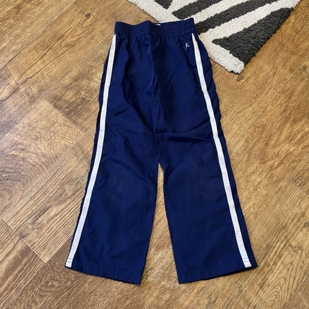 Danskin Now elastic waistband windbreaker bottoms